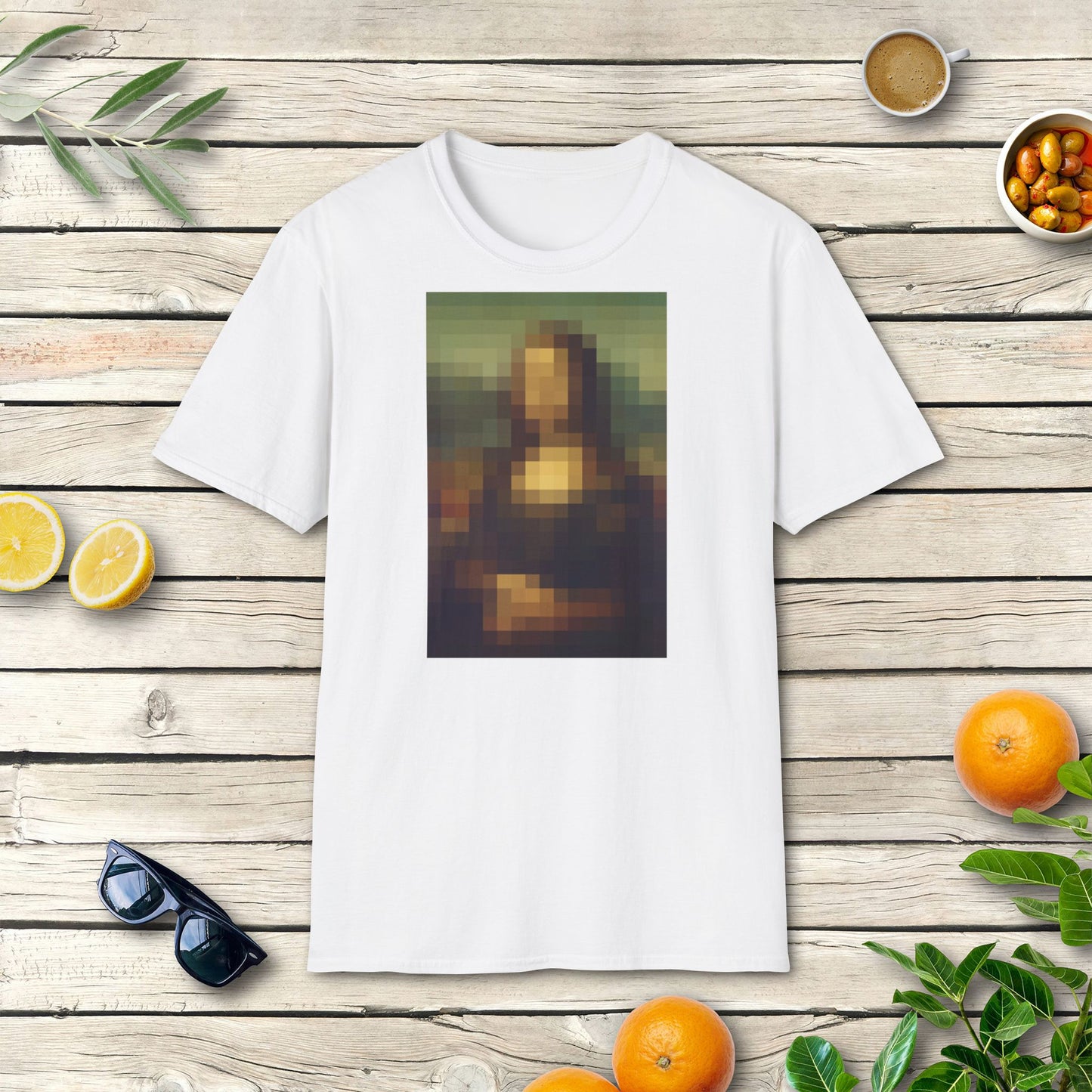 Mona L. - T-Shirt