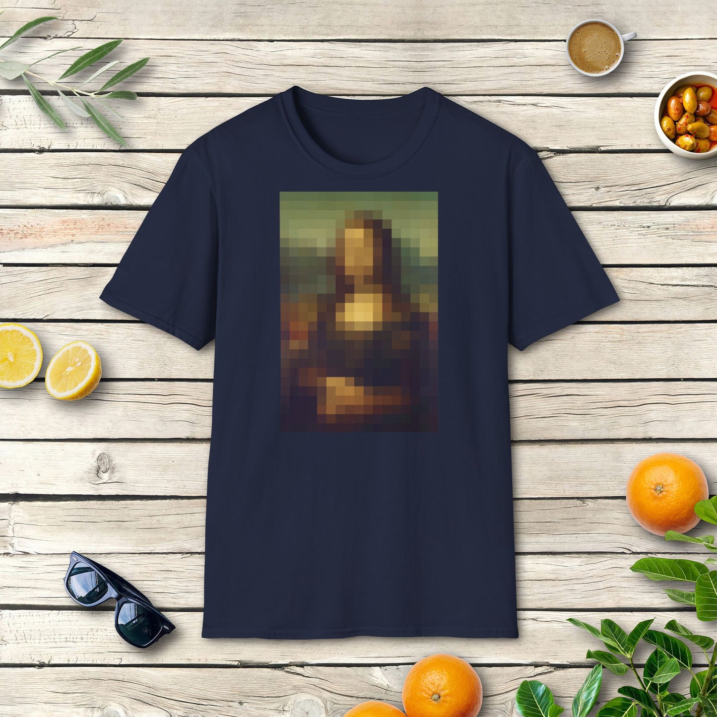 Mona L. - T-Shirt